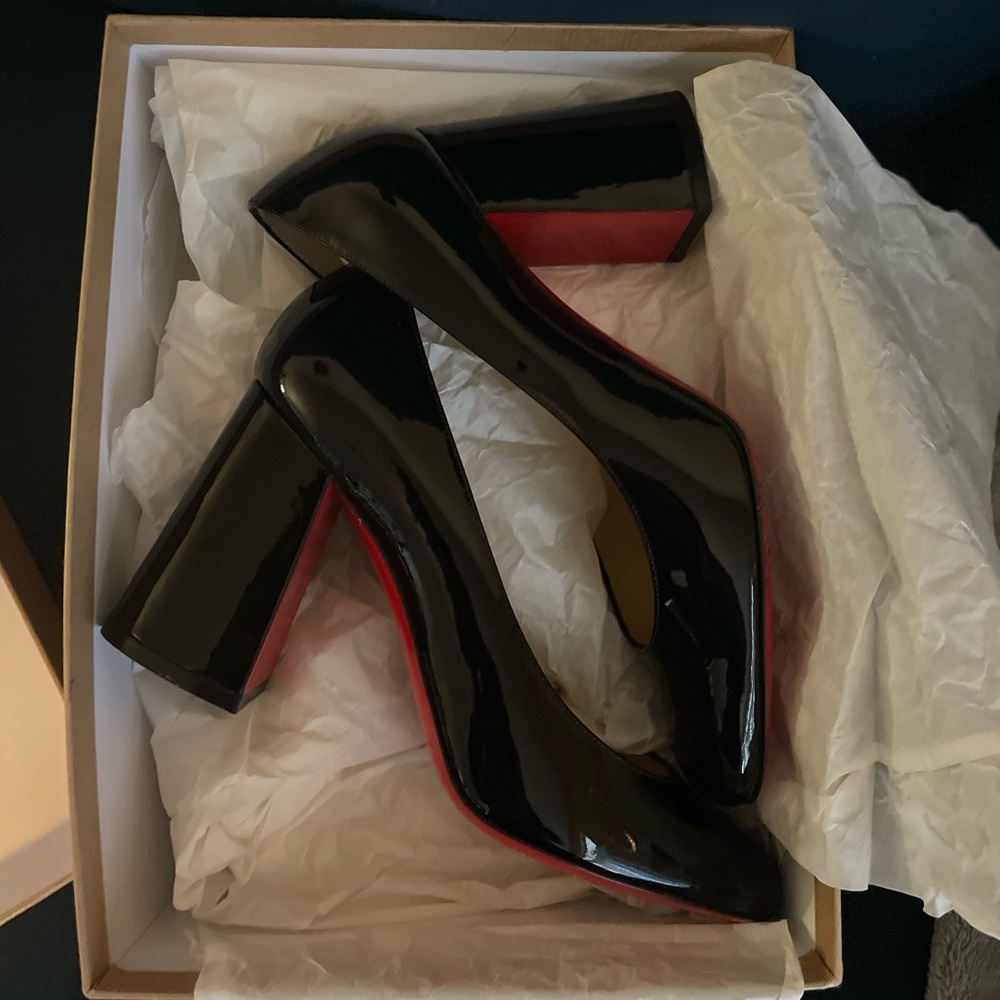 Christian Louboutin size 8